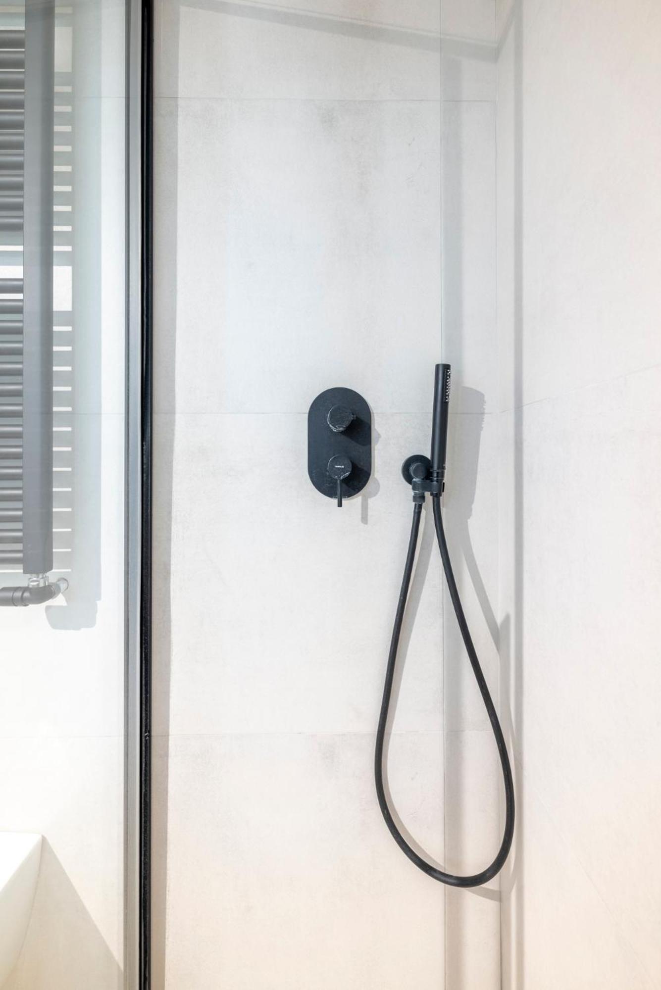Aldrovandi Luxury Suites And Apartment Bologna Exterior foto